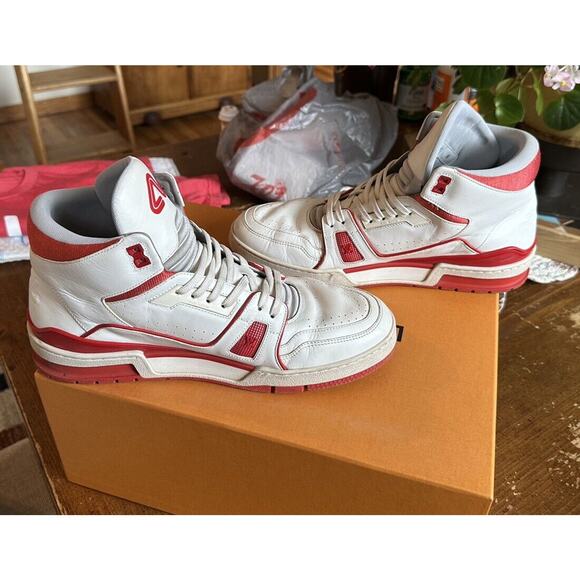 Louis Vuitton LV TRAINER SNEAKER MID TOP W/BOX Men’s UK size 8 Red White RARE! - Picture 2 of 12